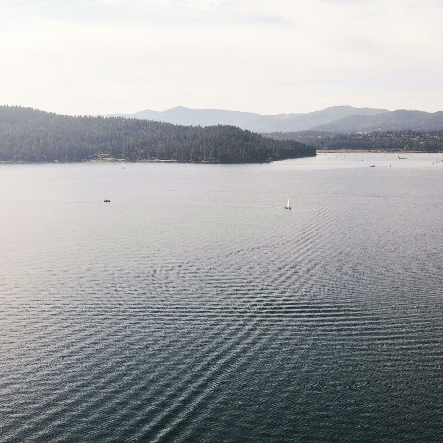 Lake Coeur d'Alene paddleboarding and kayaking