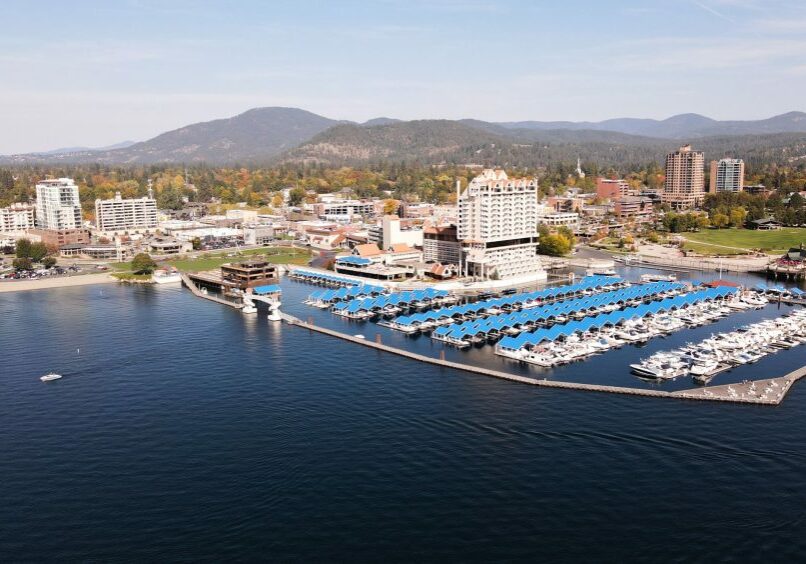 The city of Coeur d'Alene featuring the CDA resort.